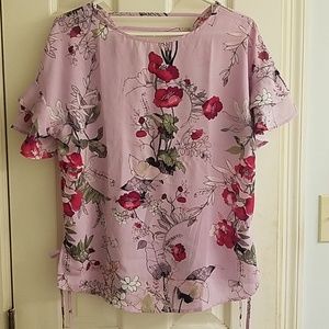 Floral flutter sleeve top